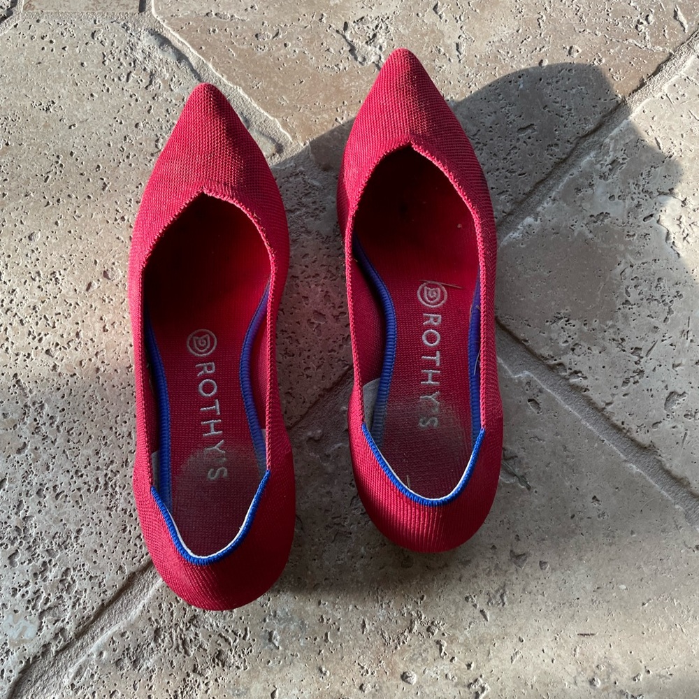 Red Rothy’s size 8